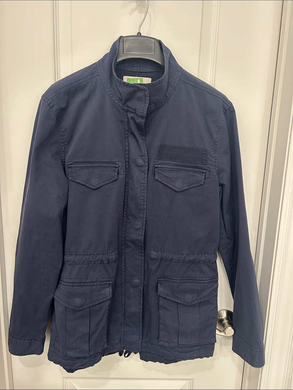 Hinge cargo jacket